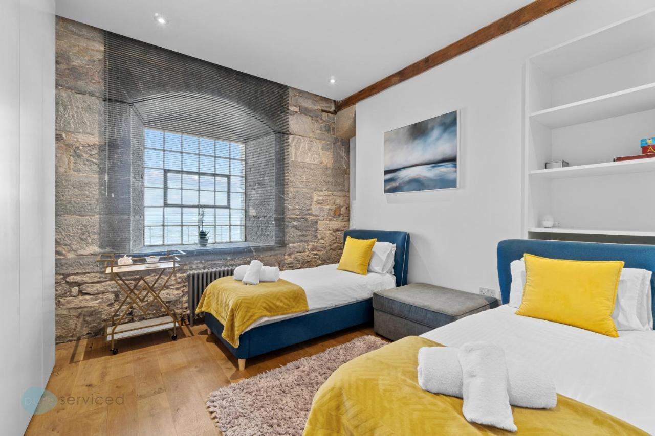 2 Bed- Edgcumbe View By Pureserviced Apartment พลีมัธ ภายนอก รูปภาพ