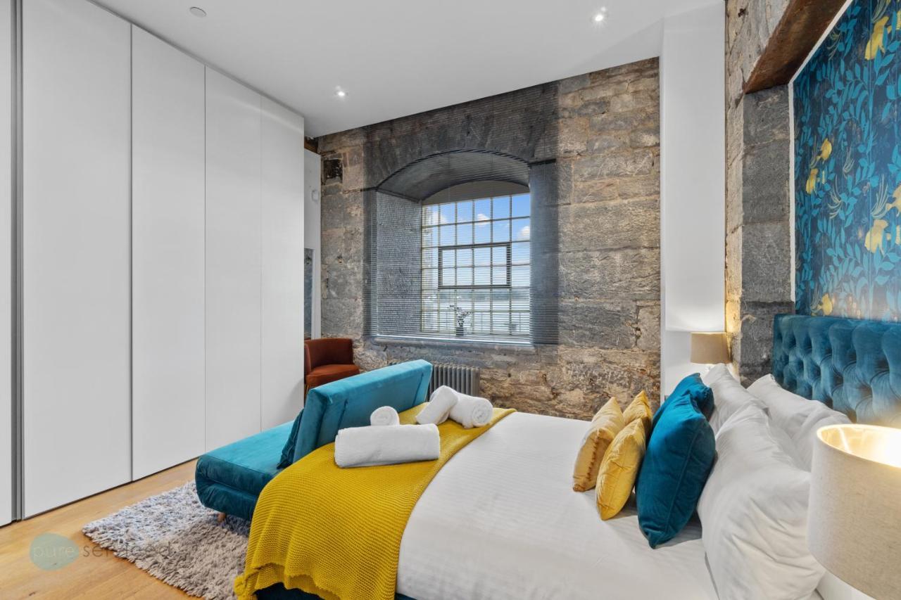 2 Bed- Edgcumbe View By Pureserviced Apartment พลีมัธ ภายนอก รูปภาพ